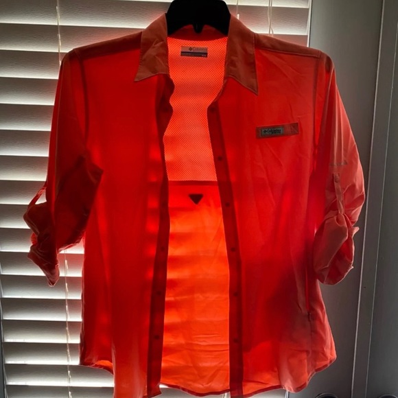 Columbia button down - Picture 1 of 1